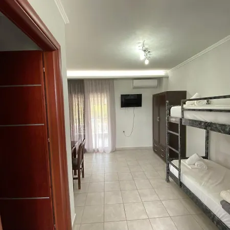 A Ponte & Апартаменты Сикия