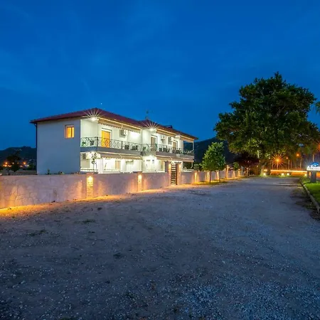 Апартаменты A Ponte &